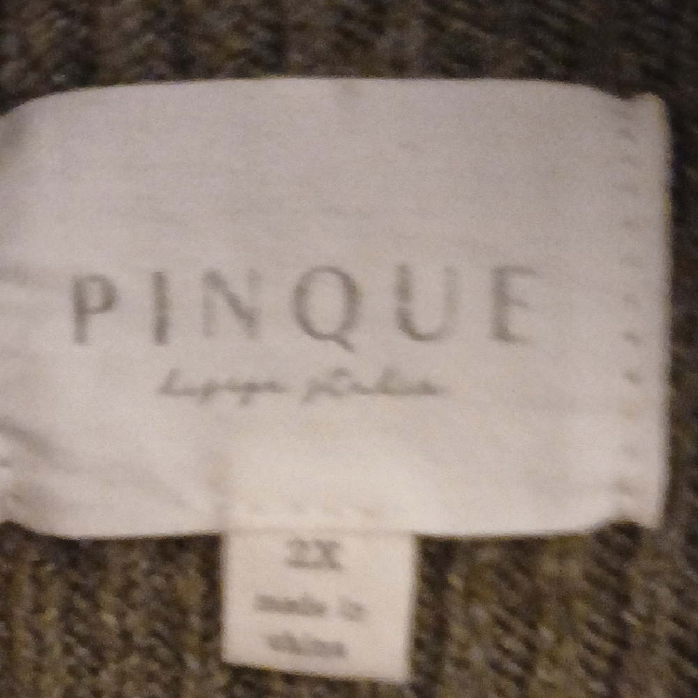 Elegant Olive Turtleneck Sweater - Picture 2 of 4